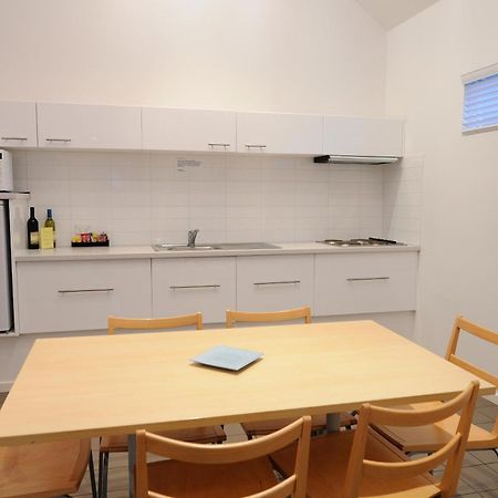 Ashmont Motel And Apartments Port Fairy Extérieur photo
