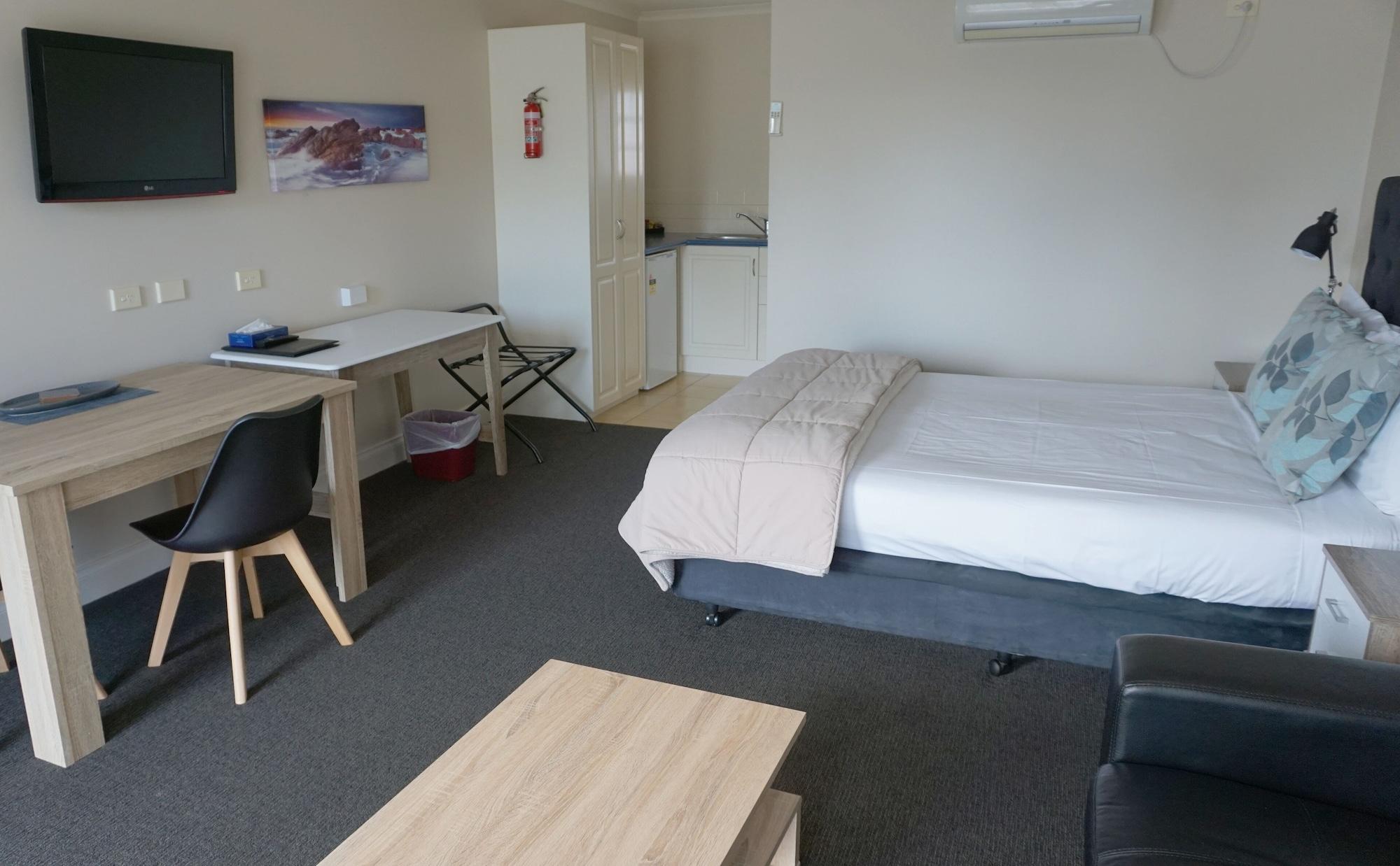 Ashmont Motel And Apartments Port Fairy Extérieur photo