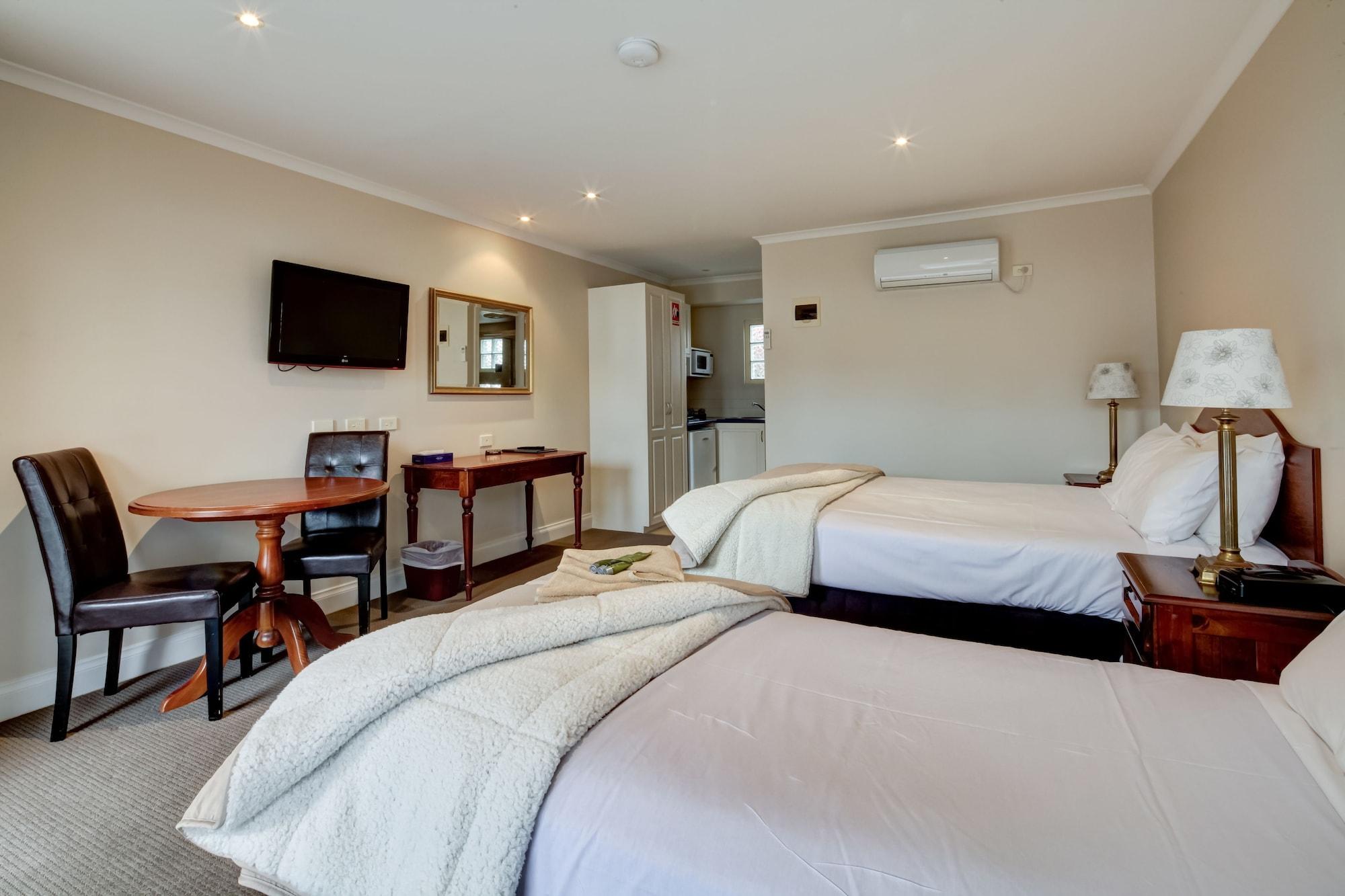 Ashmont Motel And Apartments Port Fairy Extérieur photo