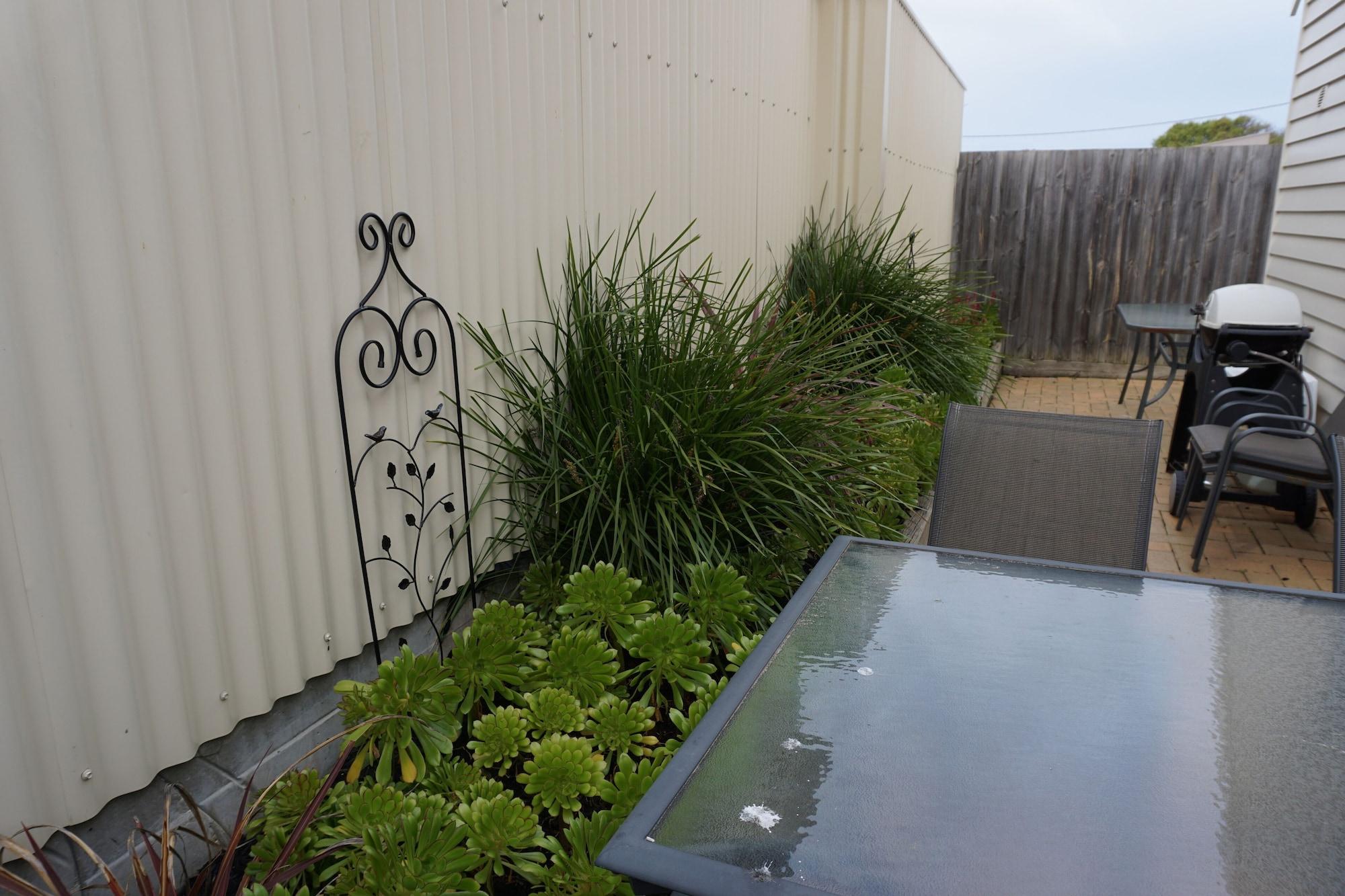 Ashmont Motel And Apartments Port Fairy Extérieur photo