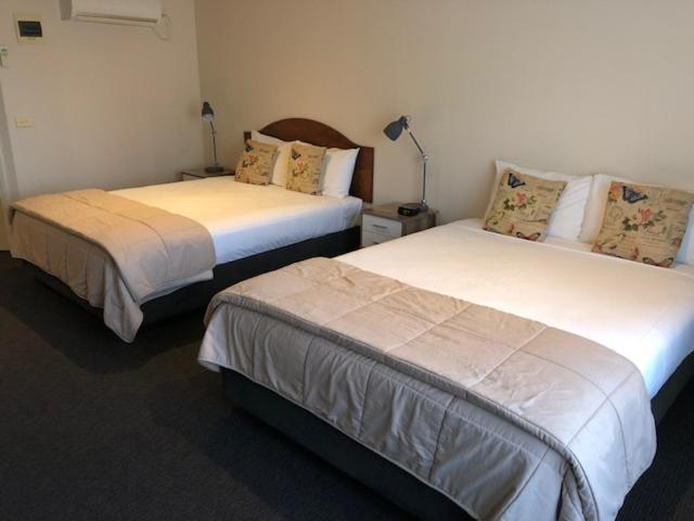 Ashmont Motel And Apartments Port Fairy Extérieur photo