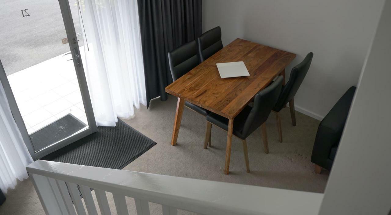 Ashmont Motel And Apartments Port Fairy Extérieur photo